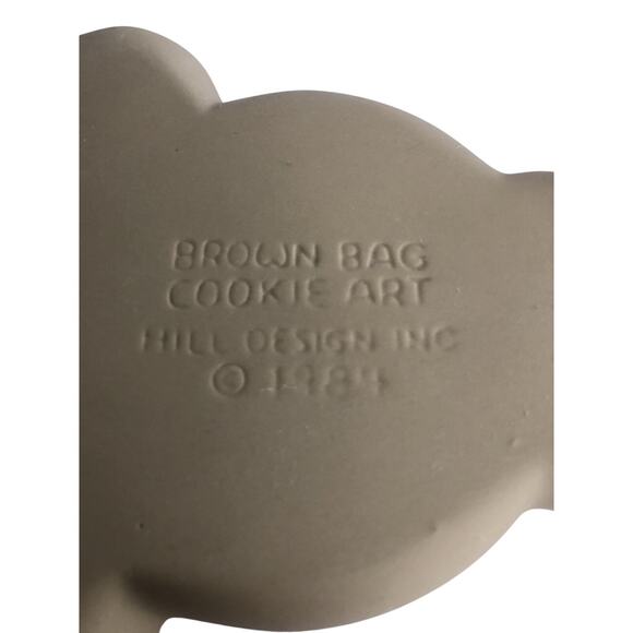 Vintage Brown Bag Cookie Art Baking Mold Teddy Bear 1984 with Recipe Book - Picture 5 of 5